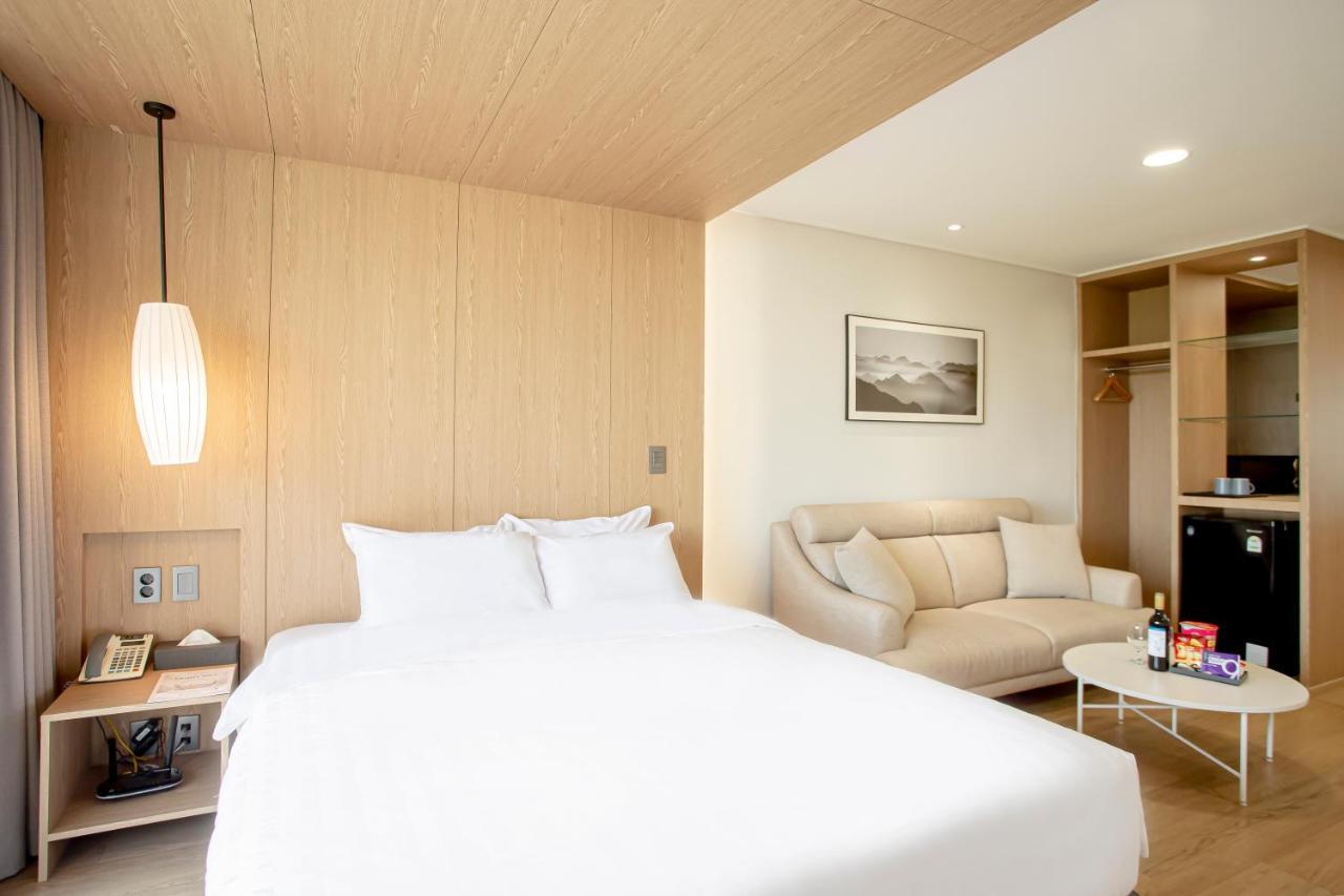 Kensington 4*